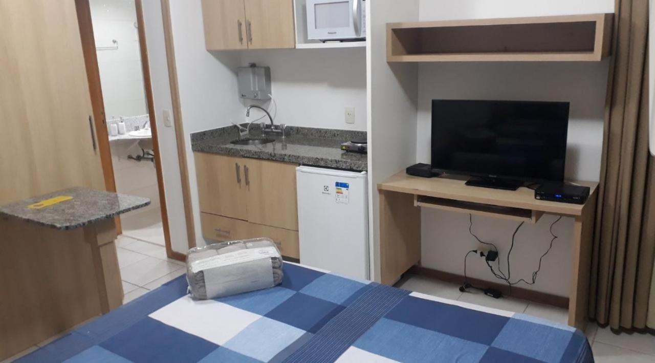 Flat Bairritz Setor Hoteleiro Norte. 105